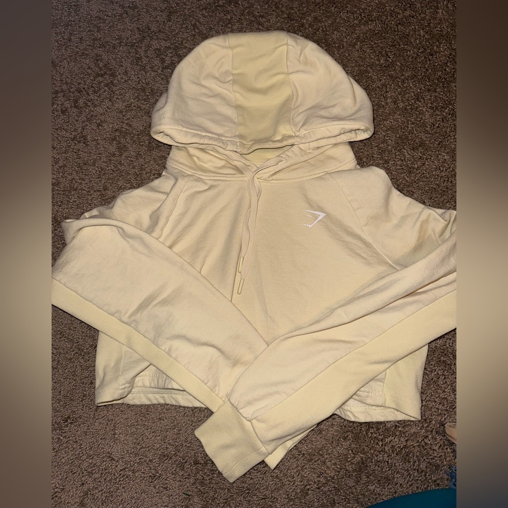 Pastel Yellow Gymshark Cropped Hoodie size Small